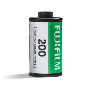FUJIFILM 200 Color Negative Film (35mm Roll Film, 36 Exposures, 3-Pack)ƒcameras
