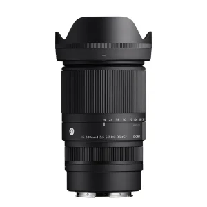 Sigma 16‑300mm DC OS Contemporary lens on display